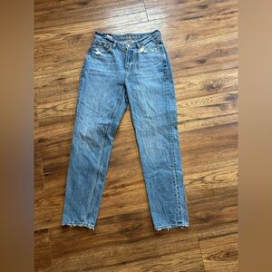 American Eagle slightly distressed mom jeans size 2